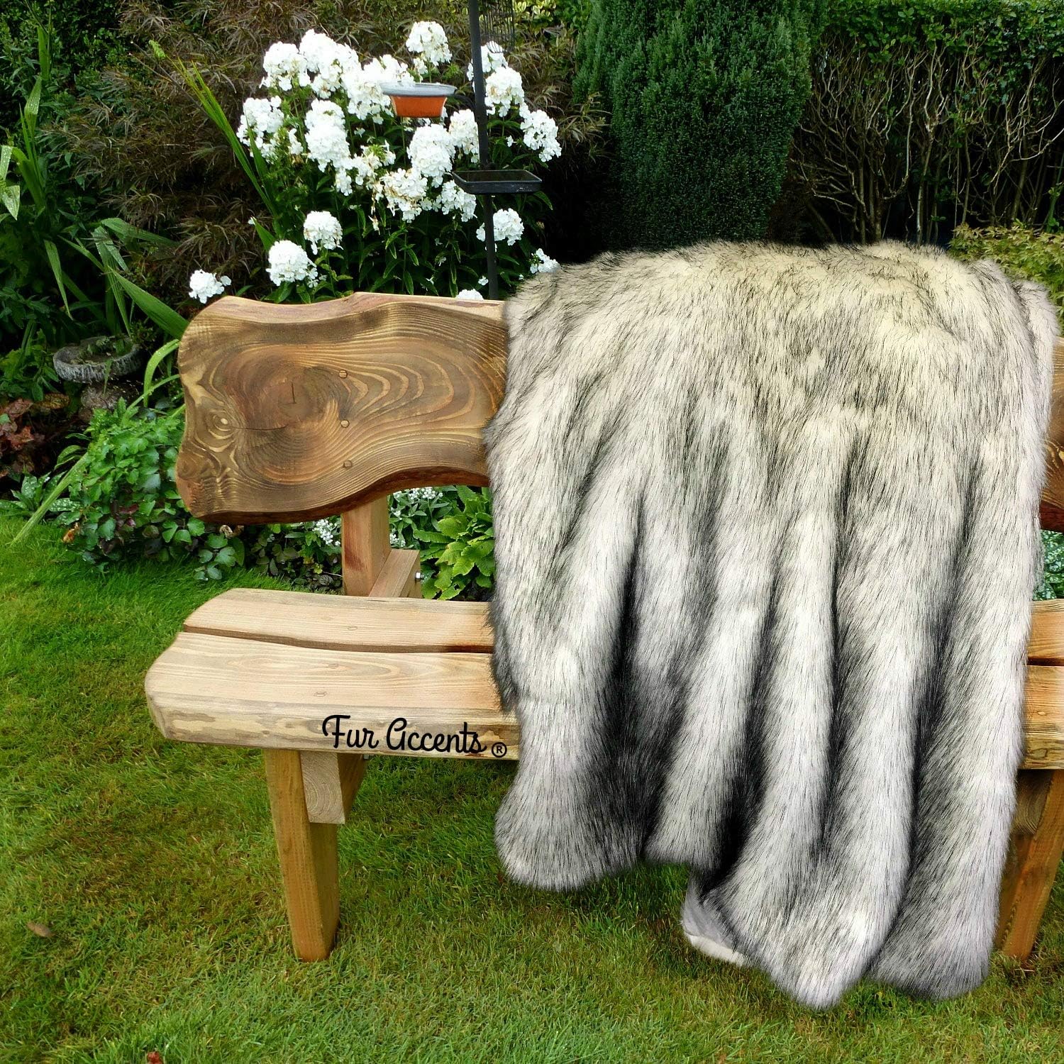 Plush Faux Fur - Throw Blanket - Fashion Fur - King Bedspread - Shaggy - Shag - Fur Accents Black Tip Huskie - Wolf Fur (King)