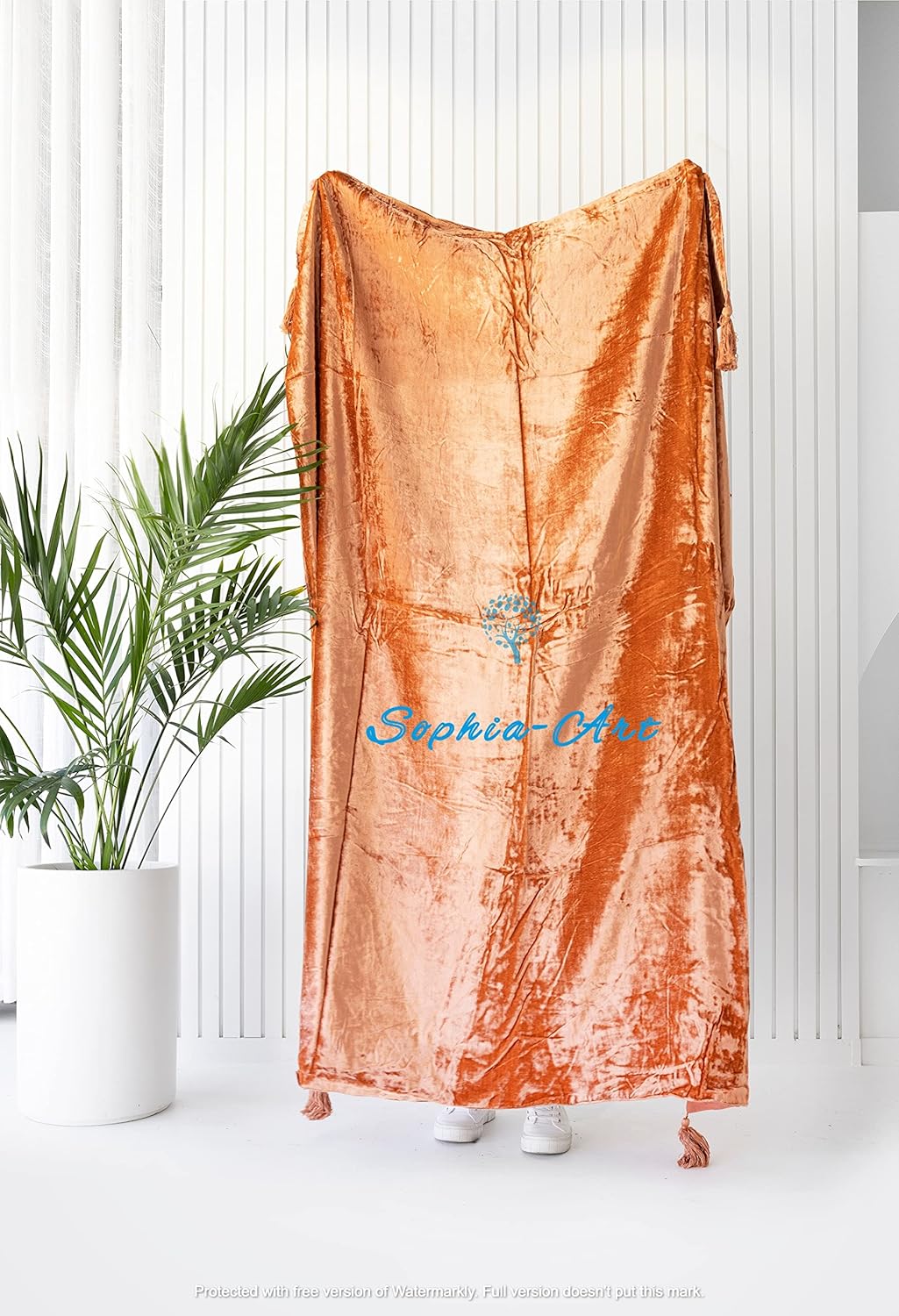 Sophia-Art Luxury Crushed Velvet Throw Blanket with Tassels Sofa Bed Soft Blankets Boho Warm Throws Cozy Plush Lightweight Pet (108x90 inches, Royal Blue) - Image 11