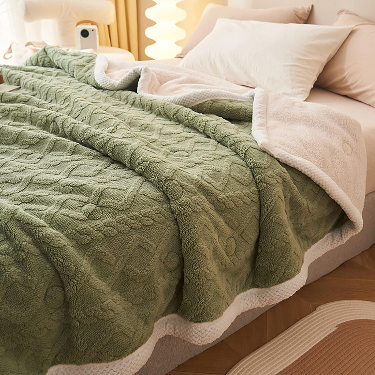 Super Soft Fleece Bed Blankets - Double-Sided, Lightweight and Warm Decorative Throw for Couch or Bed - Luxurious All Season Cozy Blanket - Image 9